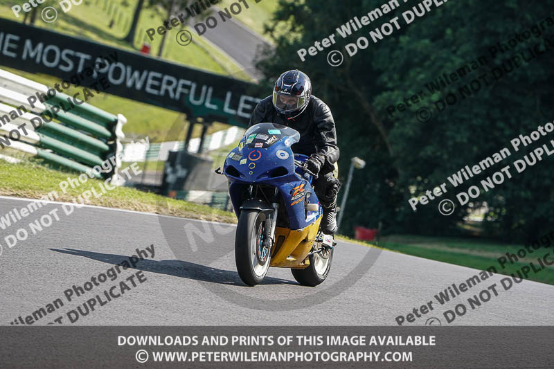 cadwell no limits trackday;cadwell park;cadwell park photographs;cadwell trackday photographs;enduro digital images;event digital images;eventdigitalimages;no limits trackdays;peter wileman photography;racing digital images;trackday digital images;trackday photos